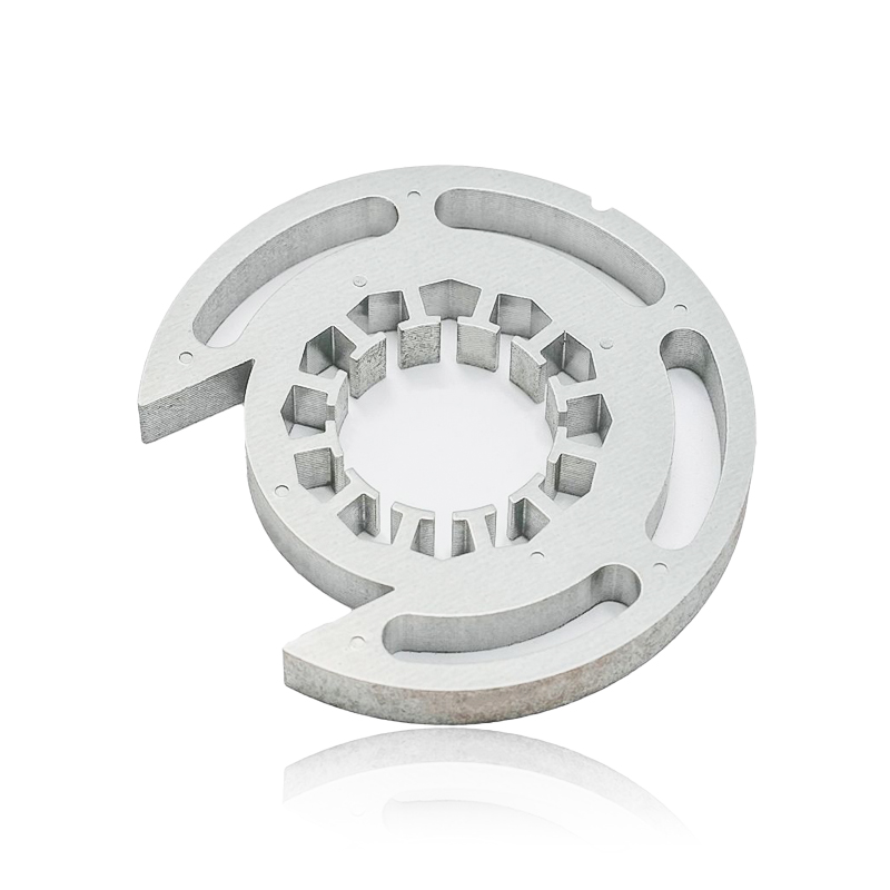 Rotor çekirdeği jeneratörün farklı hızlarda veya değişen yük koşullarında çalışma yeteneğini nasıl etkiler?